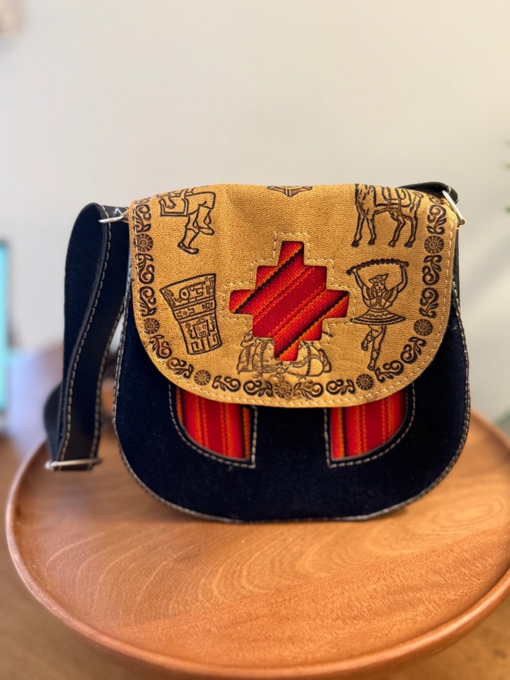 Puro Cuero Peruvian Tooled Leather Boho Crossbody Purse w/ Woven Manta Chakana